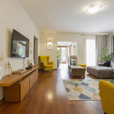 Holiday home Mediterran By Interhome