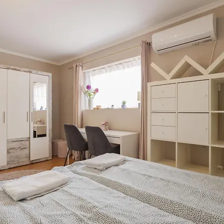 Mediterran By Interhome