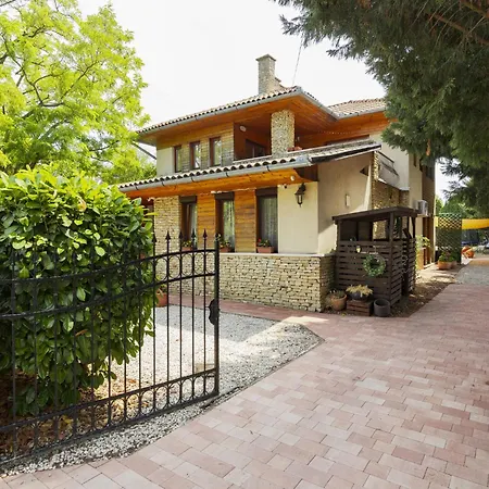 Mediterran By Interhome